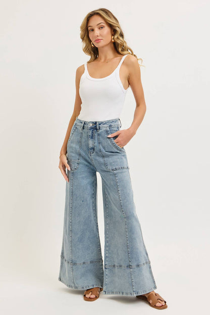 WIDE-LEG HIGH-RISE STRETCH JEANS